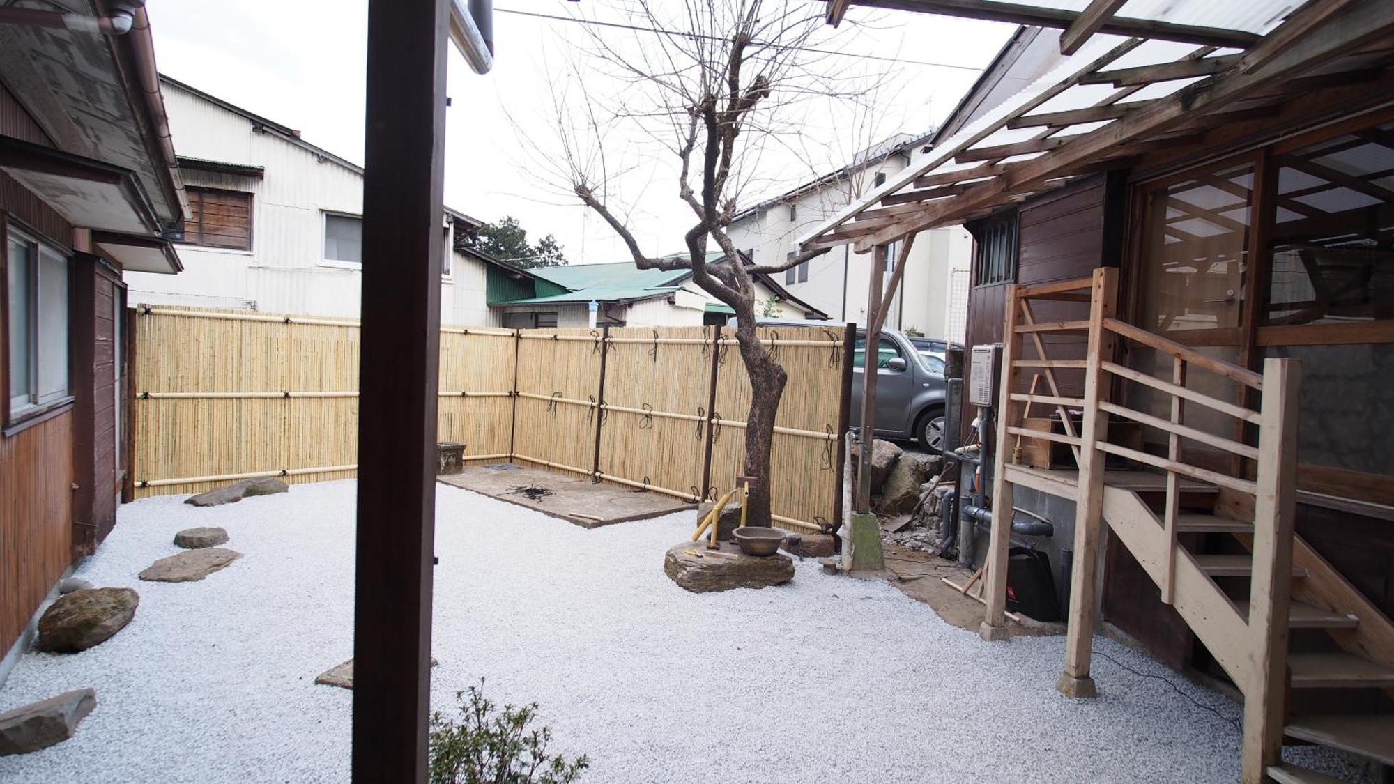 2 Separate Houses※garden/hakone 3min Walk From Sta Ferienhaus